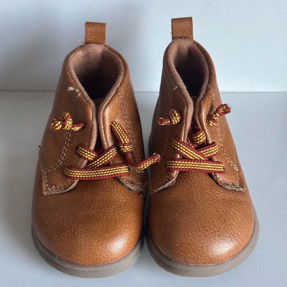 Carter's (4) toddler boots
